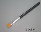 MAC-195 Concealer Brush מברשת לקונסילר מס' 195 של מאק