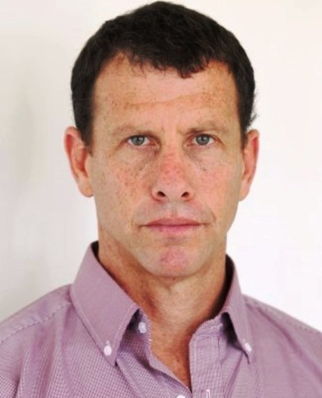 אורי אורנשטיין