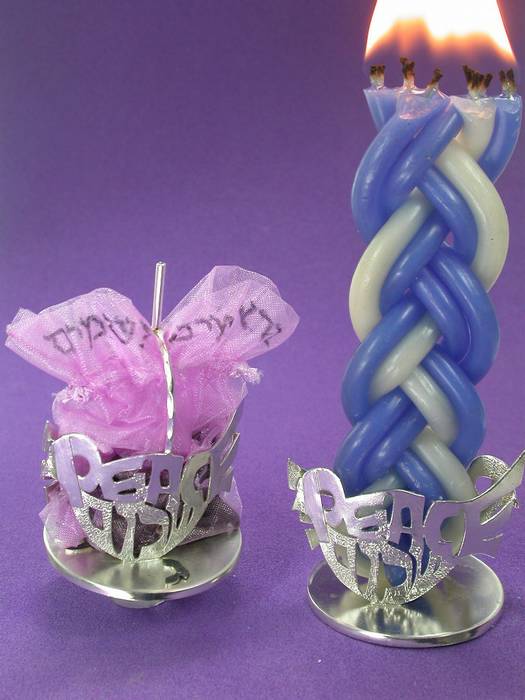 set havdala peace salom-the bessamim box is also a dreidel
