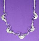 ELEMENT RHYTHMIC X 5 & PEARLS NECKLACE
